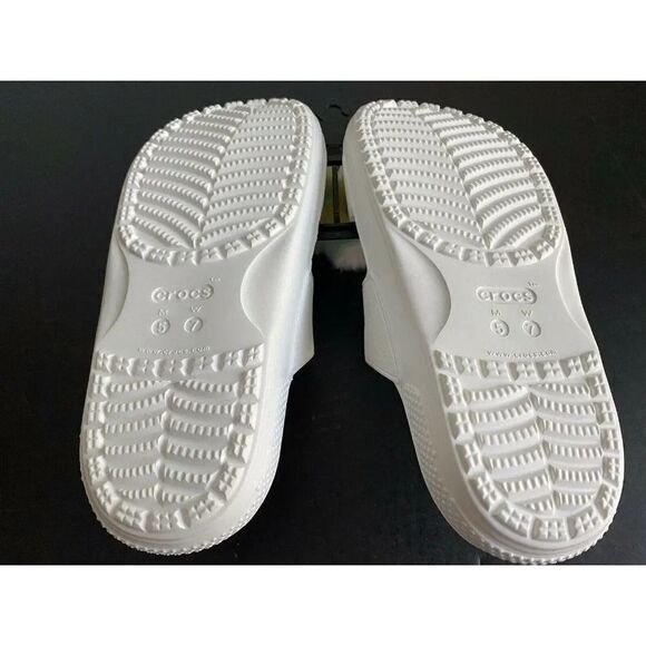 CROCS Classic Fur Sure Sandals Unisex Sz 7 Women’s White Rainbow NWT - Picture 7 of 8